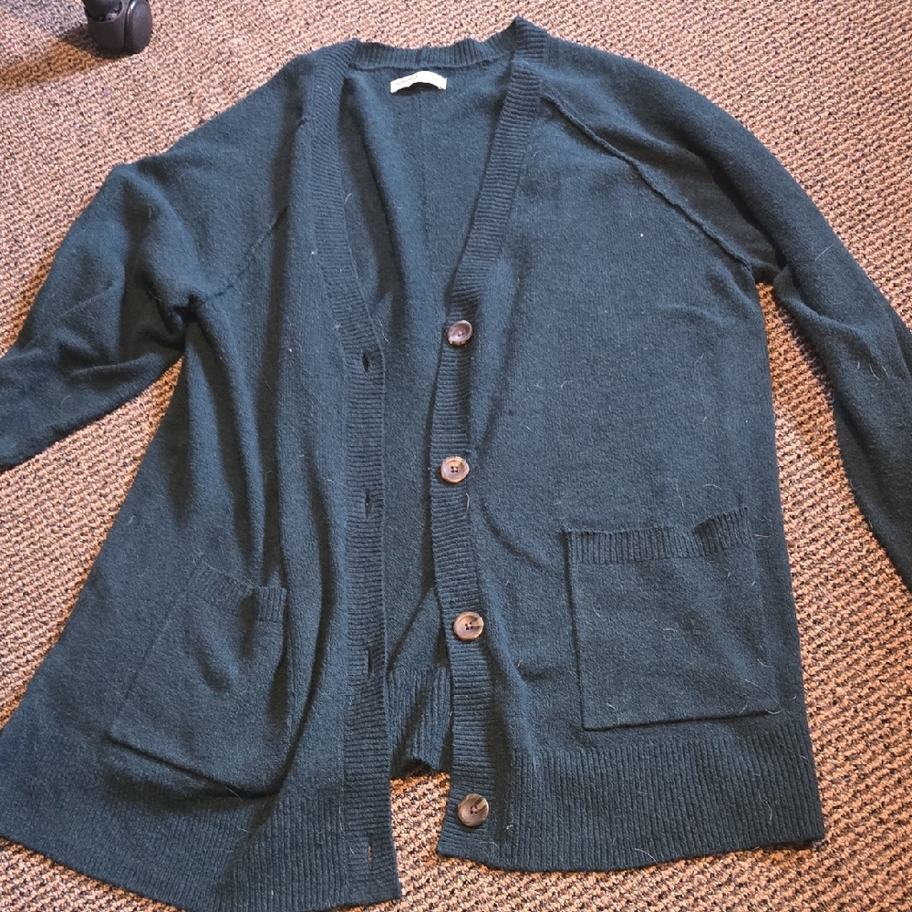 Sonoma Emerald Green Cardigan Witb Tortoise Shell Buttons Raw Hem